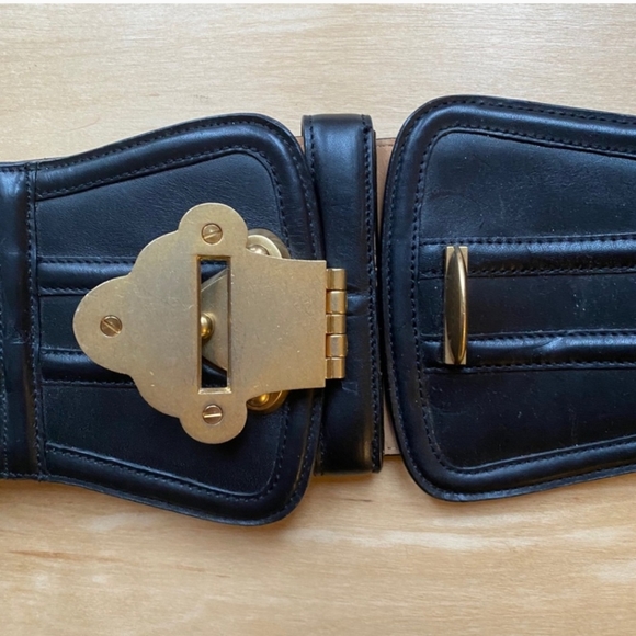 Tracy Reese adjustable waist belt. - Picture 3 of 5